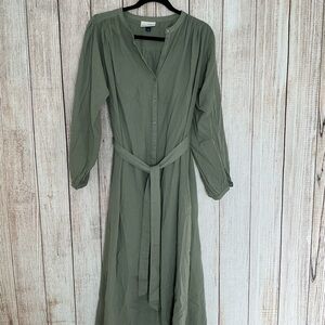 Universal Thread Sage Green Midi Dress